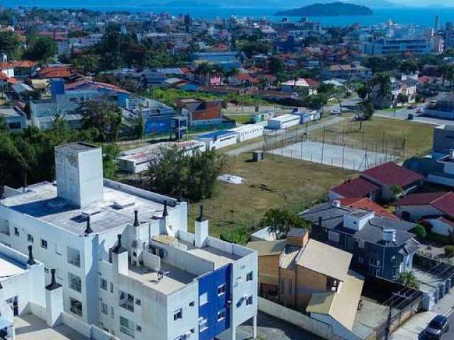 Apartamento à venda no bairro Canasvieiras - Florianópolis/SC