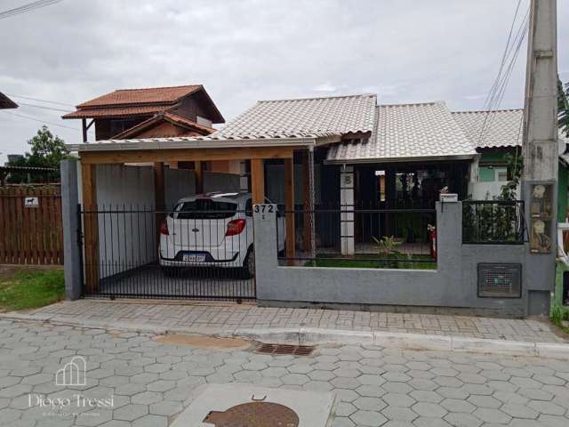 Casa à venda no bairro São João do Rio Vermelho - Florianópolis/SC