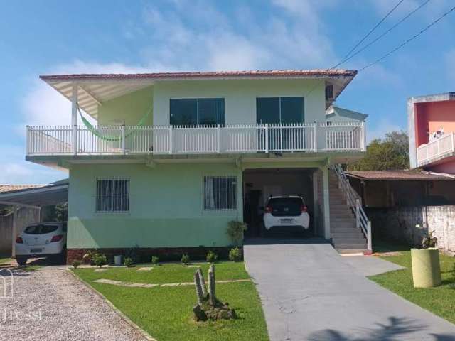 Casa à venda no bairro Ingleses do Rio Vermelho - Florianópolis/SC