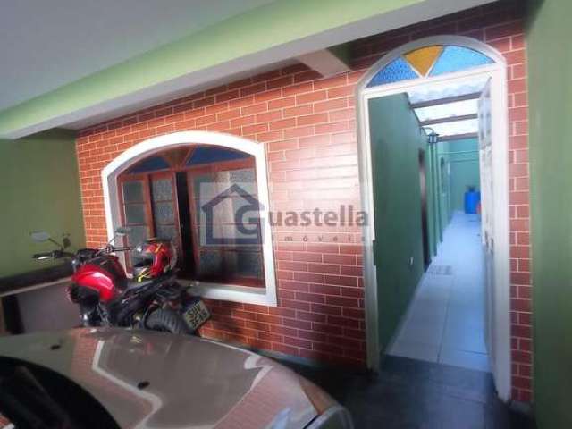 Sobrado 3 Dorms à Venda em Jardim Thelma, SBC - R$ 350.000