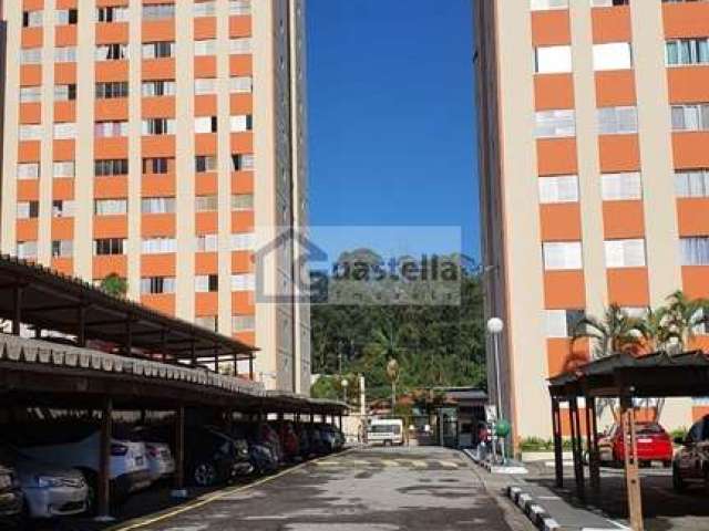 Apartamento de 75m², 3 quartos, 2 banheiros em Demarchi, São Bernardo do Campo. Venda por R$410.000 ou locação.