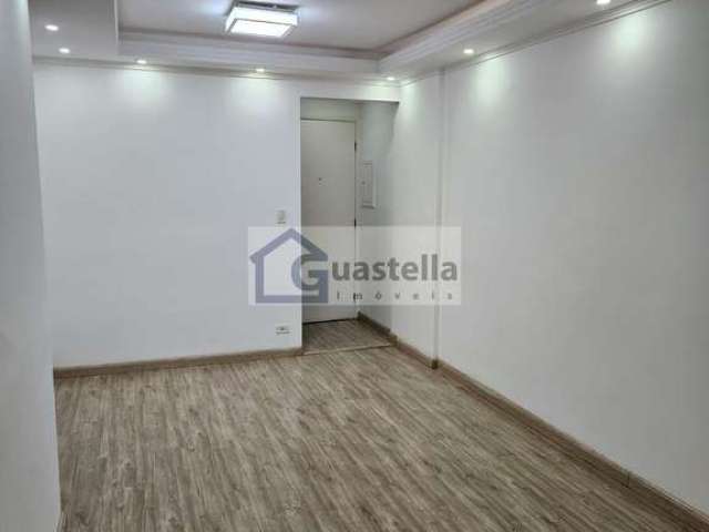 Apartamento em Vila Palmares - Santo André, SP