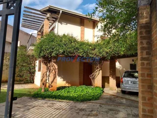 Casa com 4 quartos à venda na Rua Emílio Venturini, 40, Parque das Universidades, Campinas, 217 m2 por R$ 950.000