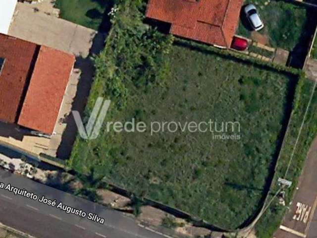 Terreno comercial à venda na Rua José Freitas Amorim, s/n°, Parque Rural Fazenda Santa Cândida, Campinas por R$ 1.100.000