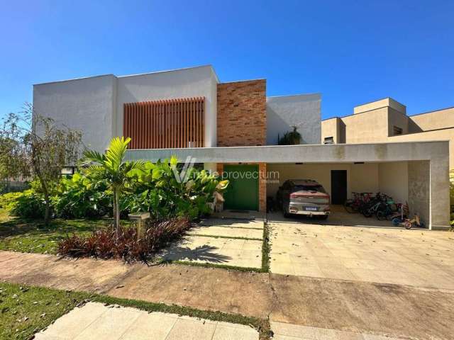 Casa em condomínio fechado com 3 quartos à venda na Avenida Carlos Diaulas Serpa, 220, Loteamento Parque dos Alecrins, Campinas, 255 m2 por R$ 2.800.000