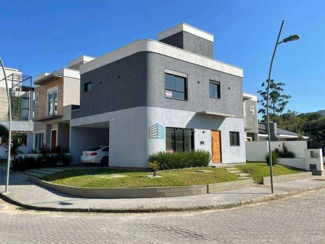 Casa à Venda com 3 Suítes + Lavabo em Ótima Localização em Santo Antônio de Lisboa, Florianópolis !!