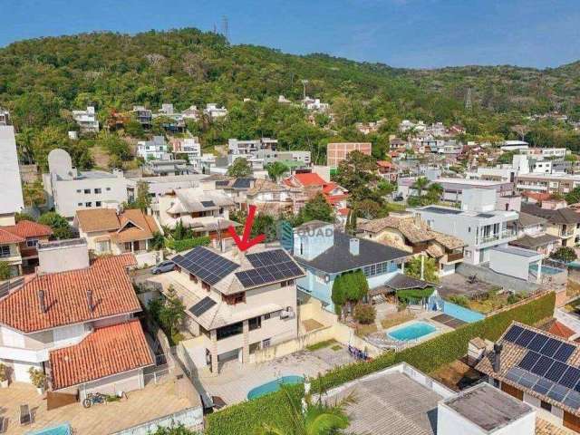 Casa à Venda no Parque São Jorge, Florianópolis !!