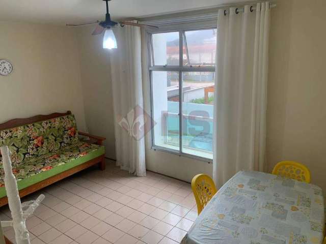 Apartamento Mobiliado em Frente à Praia Martim de Sá!