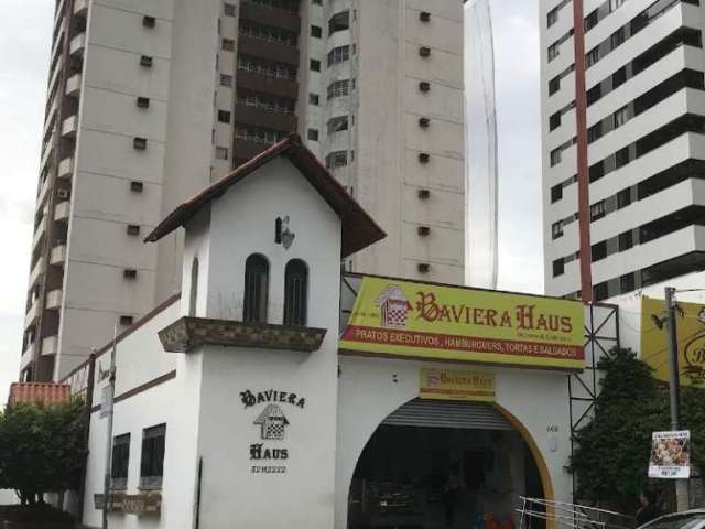 Ótimo ponto comercial na Rua Arauá