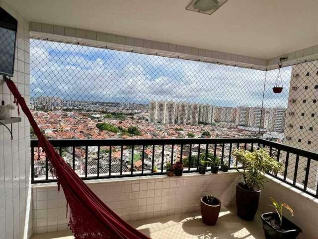 Apartamento no bairro Luzia