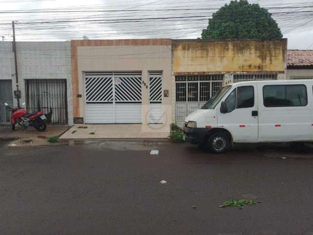 Casa térrea no Bairro Siqueira Campos