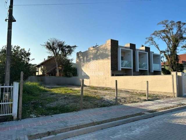 Terreno à venda no bairro de mariscal