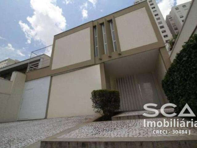 Casa com 3 dormitórios e 3 vagas de 350m² ao lado do Clube Juventus