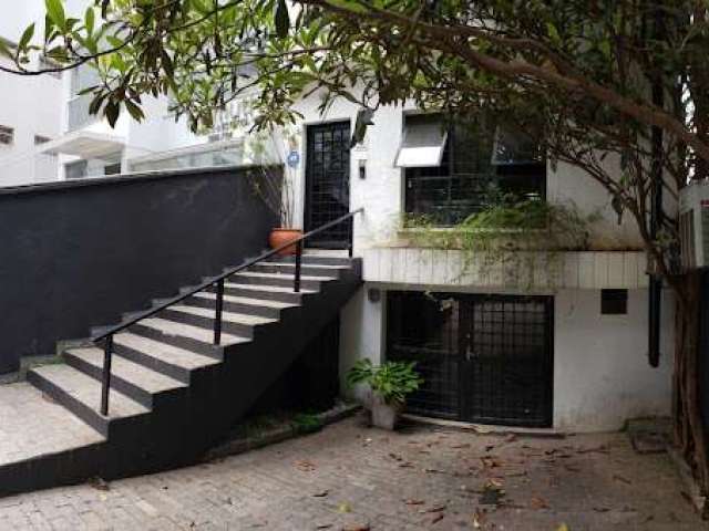 Casa com 10 dormitórios para alugar, 380 m² por R$ 23.746,00/mês - Higienópolis - São Paulo/SP