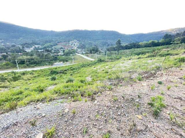 Terreno à venda no Bairro Várzea Grande com 361 m² de área privativa