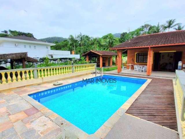Casa com 3 dormitórios à venda, 170 m² por R$ 1.680.000,00 - Praia de Pernambuco - Guarujá/SP