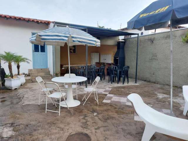 Casa para Venda em Itu, Jardim Faculdade, 3 dormitórios, 1 suíte, 2 banheiros, 4 vagas