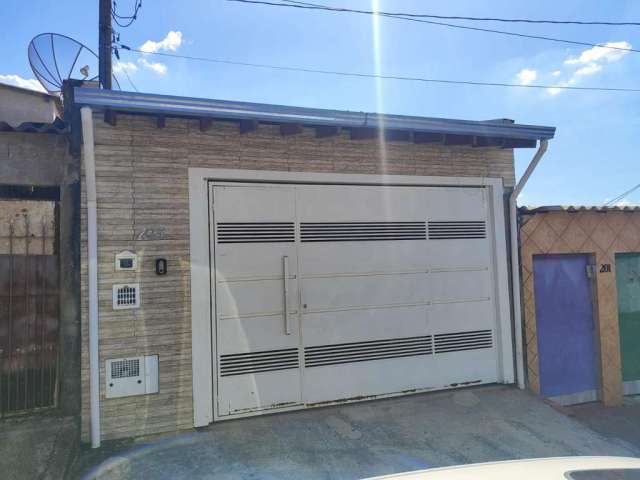 Casa para Venda em Itu, Vila Lucinda, 2 dormitórios, 2 banheiros, 2 vagas