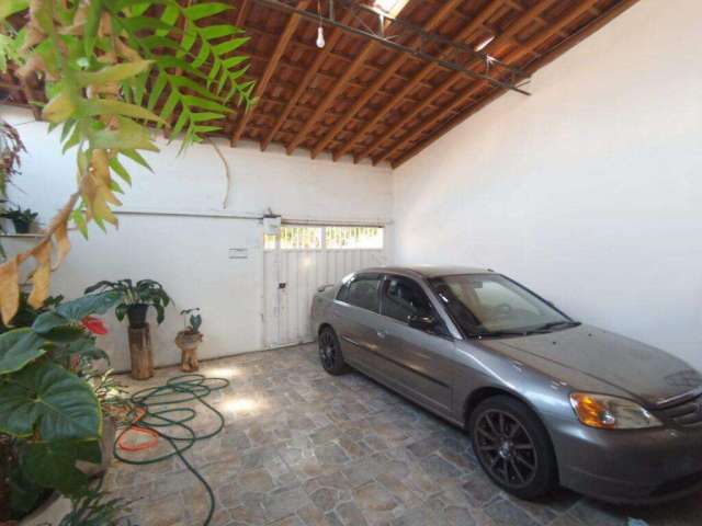 Casa para Venda em Salto, Residencial Porto Seguro, 2 dormitórios, 2 suítes, 1 banheiro, 2 vagas