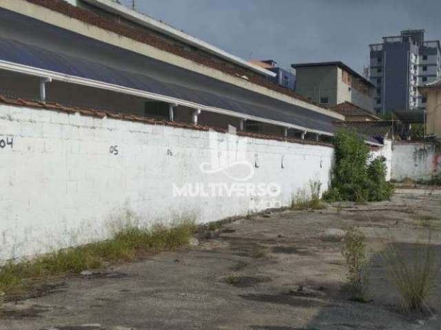 Lote à venda, no bairro Campo Grande em Santos