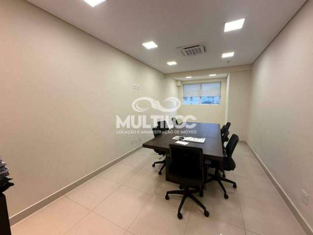 Sala Comercial para aluguel, no bairro Vila Mathias em Santos