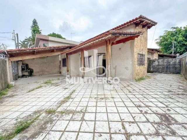 Casa à venda, 2 quartos no bairro Canto do Forte em Praia Grande