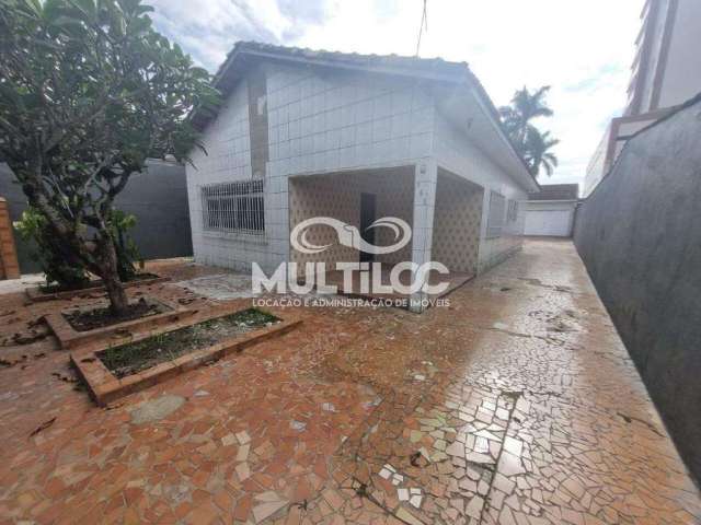 Casa para aluguel, 3 quartos no bairro Guilhermina em Praia Grande