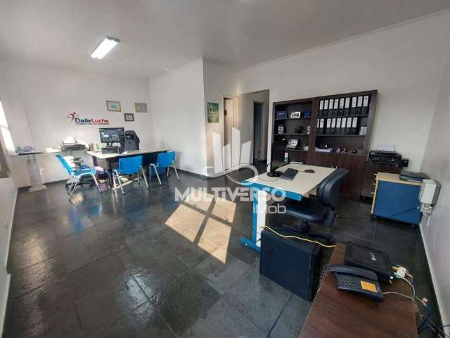 Sala Comercial à venda, no bairro Vila Belmiro em Santos