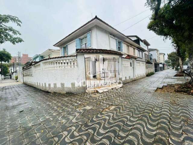 Sobrado à venda, 3 quartos no bairro Marapé em Santos