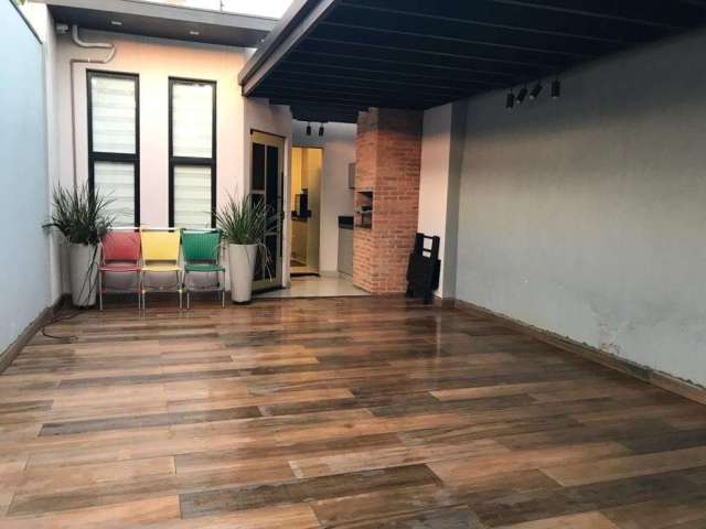 Linda casa no jardim celina, proximo av. bernadino de campos ! !