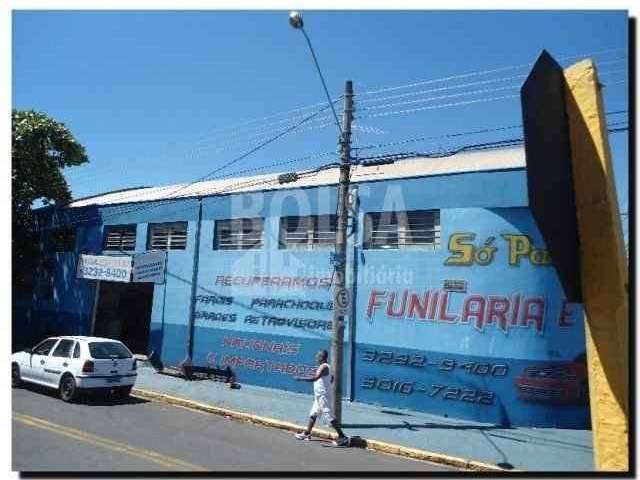 BARRACÃO e GALPÃO em CENTRO, (Bauru) - SP