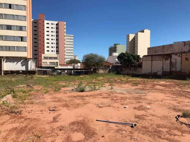 TERRENO COMERCIAL em CENTRO, (Bauru) - SP