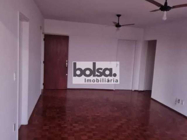 lindo Apartamento com área de 140mtr, sendo 1 por andar zona Sul de Bauru