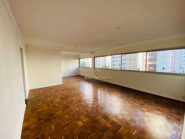 Apartamento com 3 dormitórios, sendo 1 suíte, sala 3 ambientes, 2 vagas, à venda, 125 m² por R$ 1.250.000 - Campo Belo - São Paulo/SP