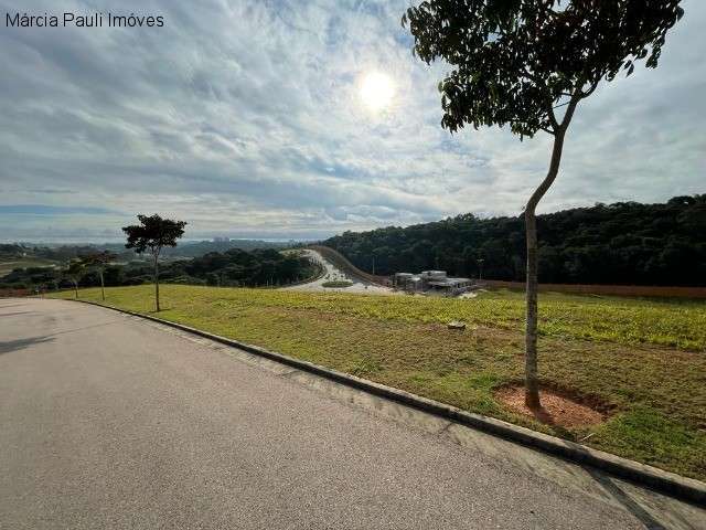 Terreno a venda no condomínio alphaville - vila maringá - jundiaí.