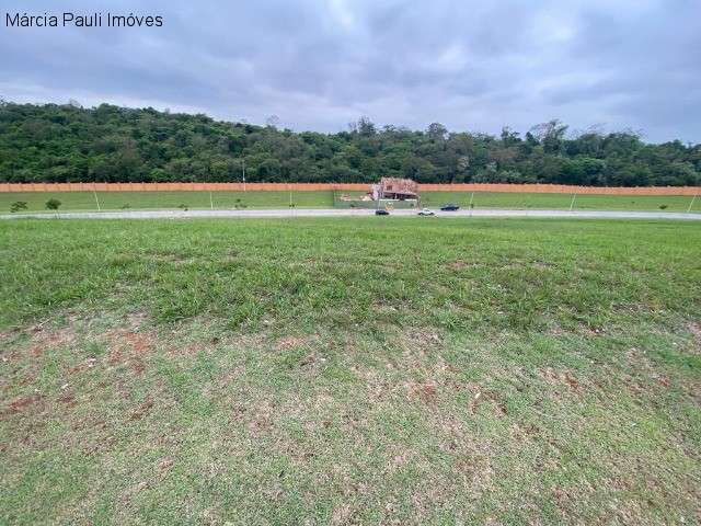 Terreno a venda no condominio alphaville - jundiai/sp.