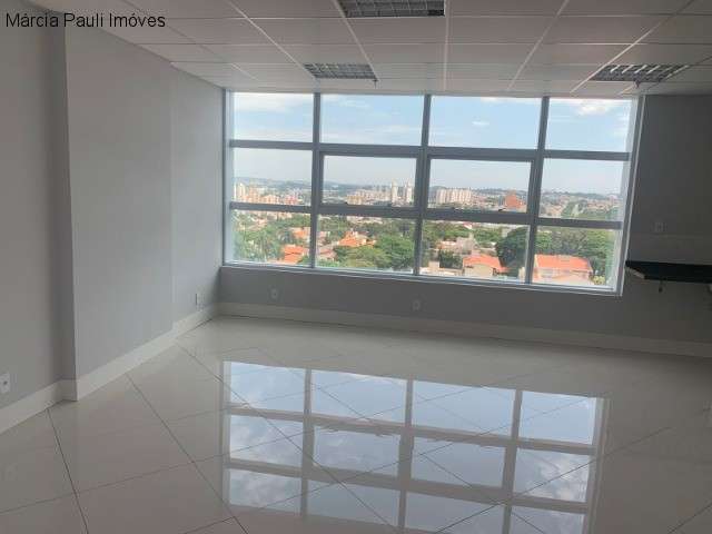 Excelente sala comercial no condomínio golden office-jundiai-sp.