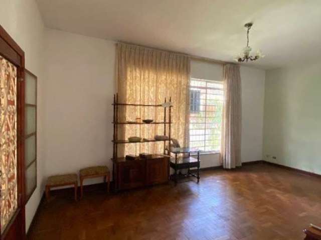 Casa com 3 dormitórios à venda, 170 m² por R$ 620.000,00 - Jardim Santa Clara - Taubaté/SP