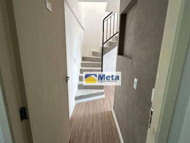 Apartamento Duplex com 3 dormitórios à venda, 124 m² por R$ 465.000,00 - Barranco - Taubaté/SP