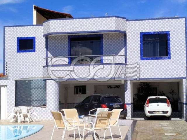 Casa à venda no bairro Atalaia - Aracaju/SE