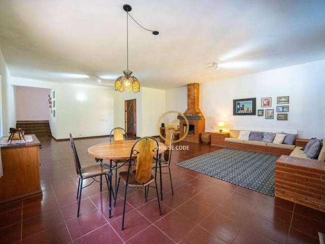 Casa com 4 dormitórios à venda, 195 m² por R$ 940.000  - Barueri/SP