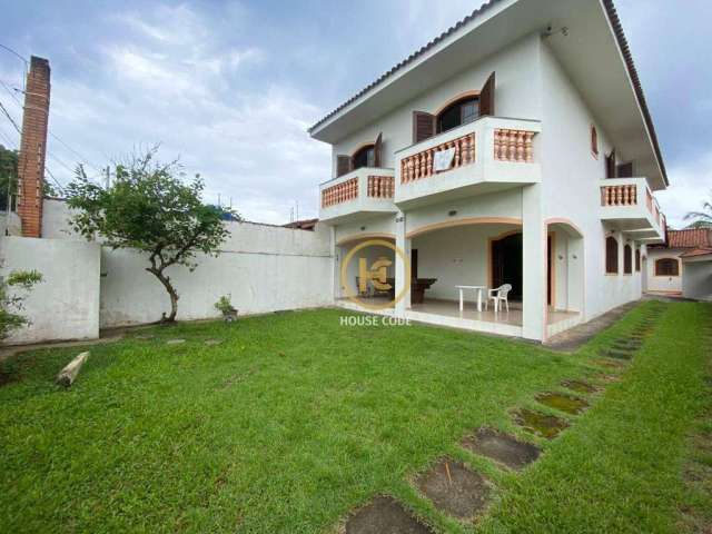 Casa à venda, 270 m² por R$ 1.500.000,00 - Balneário Stella Maris - Peruíbe/SP