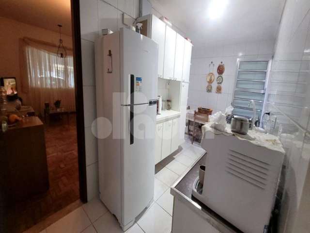 Casa com 112m² de área útil, 3 dormitórios , sala ,cozinha , área de serviço ,  2 vagas, Vila Scarpelli, Santo André.