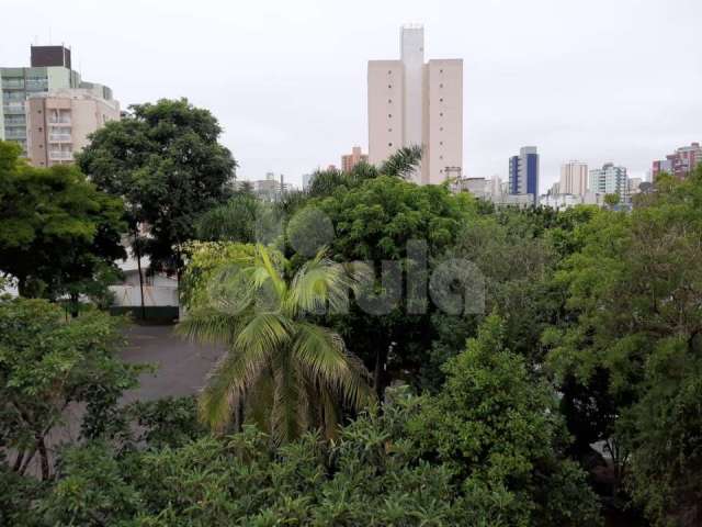 Apartamento sem condomínio   com 73 m² de área na Vila Guiomar Santo Andre .