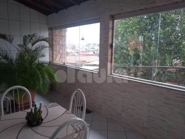 Casa Térrea  209 m², 2 dormitórios, 4 vagas , quintal amplo, Vila Luzita, Santo André