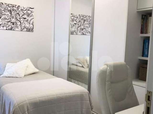 Apartamento com 117 m² de área .