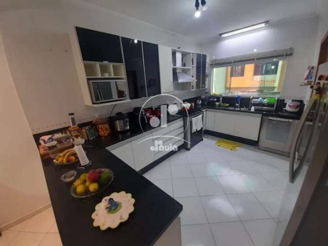 Sobrado na Vila Silveira, 249m², 3 suites, com closet, cozinha ampla, sala 2 ambientes, sacada, area gourmet, cabe ate 6 carros na garagem