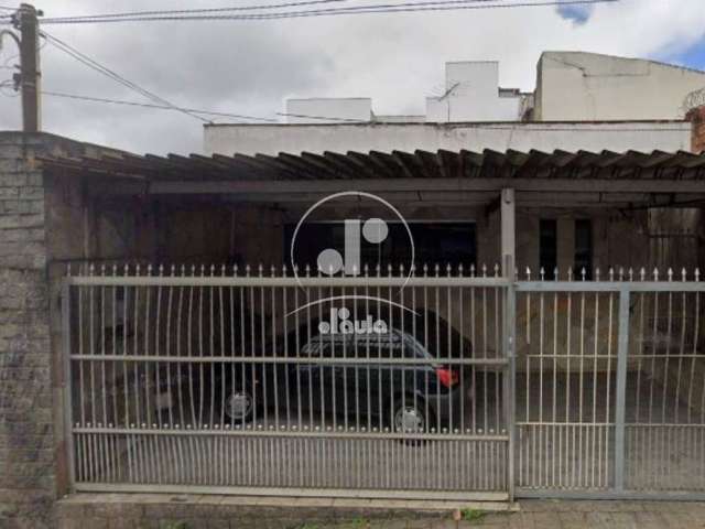 Casa de 209m² à venda em Santo André! com 4 quartos, sala, 3 banheiros, 2 vagas de garagem e edícula