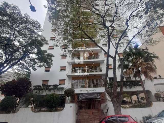 Apartamento de 116m² à venda na Vila Bastos!! 3 quartos, 1 suíte, 3 banheiros, e 2 vagas de garagem.