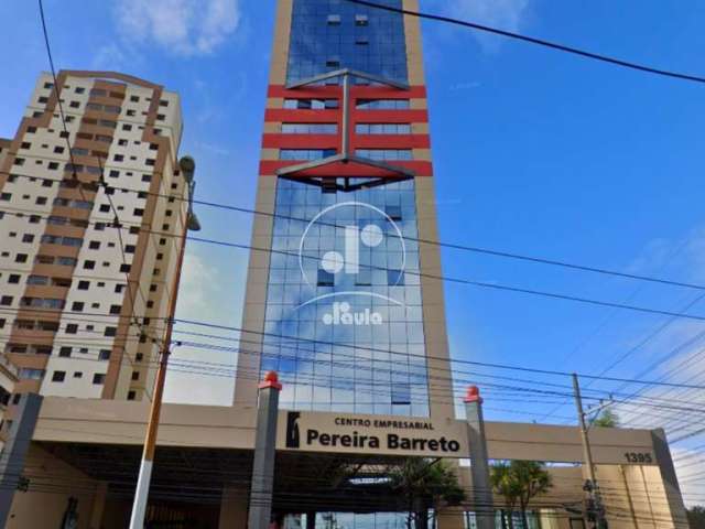 Sala Comercial à Venda em Santo André - Bairro Apiaí: 1 sala, 1 banheiro, 1 vaga - 37m² de área.